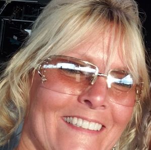 Meet your Posher, Sandy